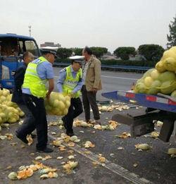 吃瓜群众支援团